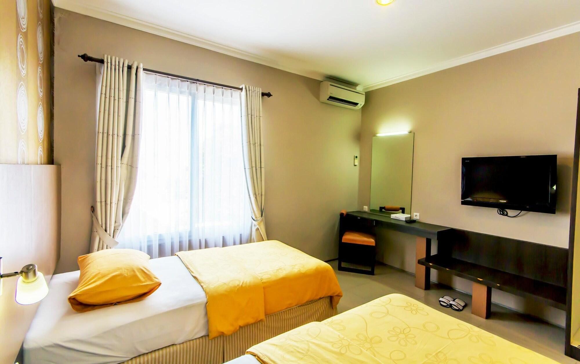 Andelir Hotel Bandung Exteriör bild