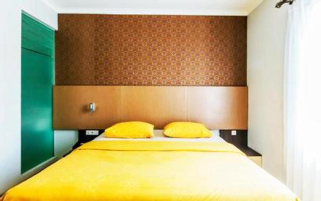 Andelir Hotel Bandung Exteriör bild