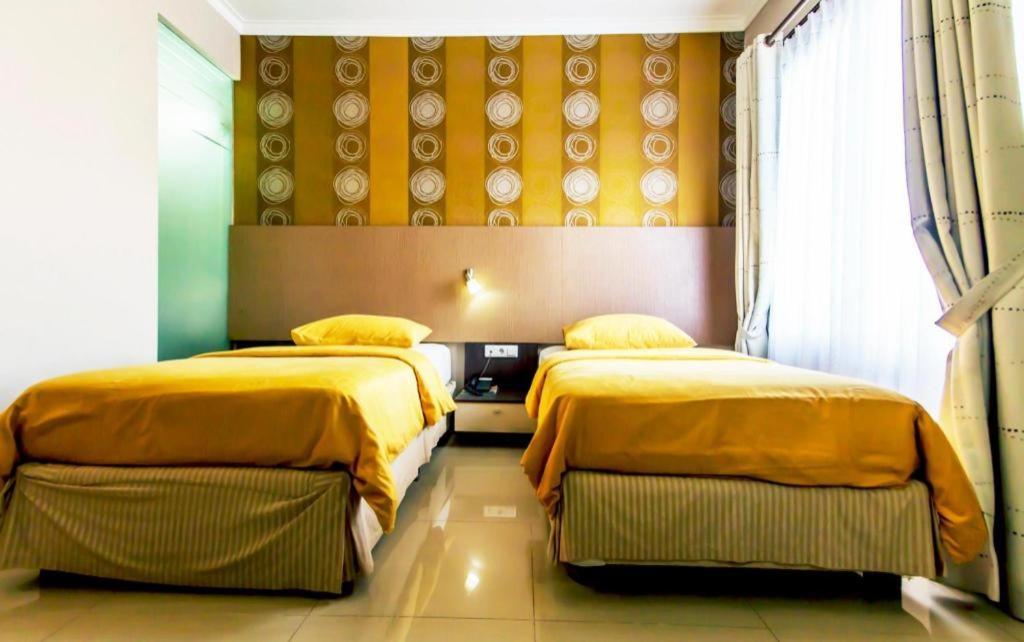 Andelir Hotel Bandung Exteriör bild