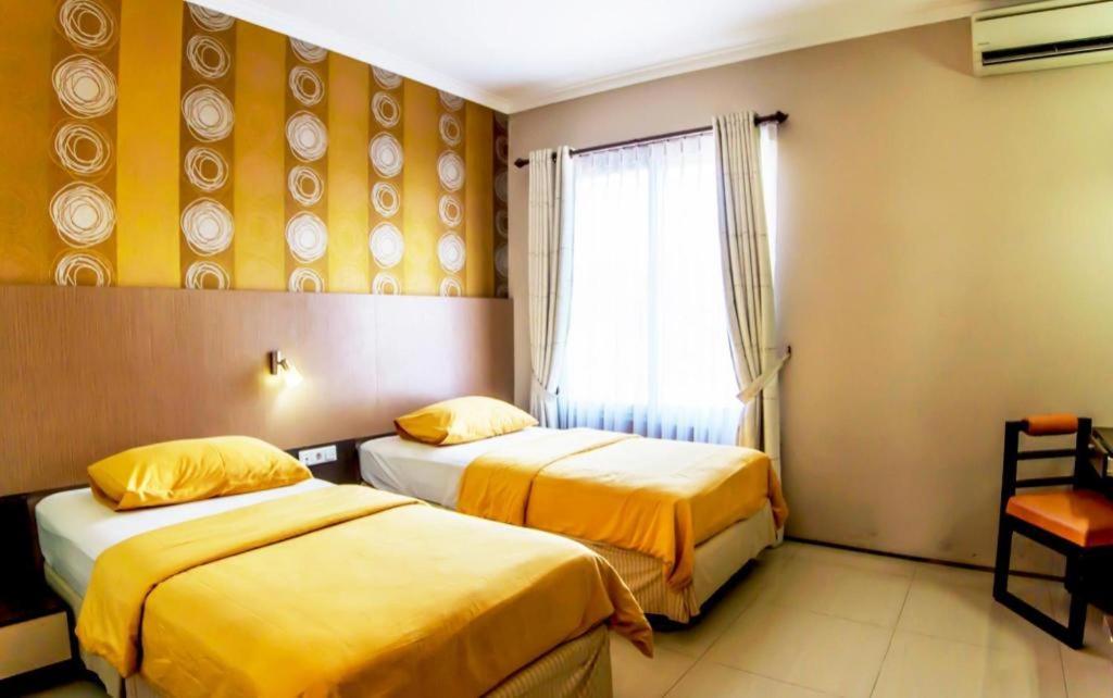 Andelir Hotel Bandung Exteriör bild