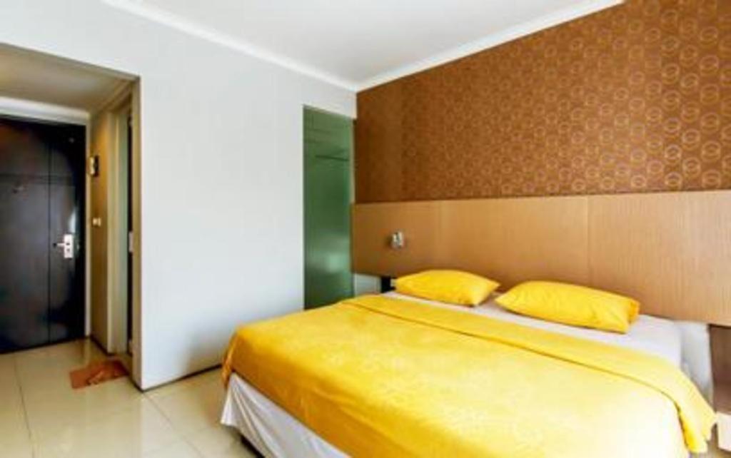Andelir Hotel Bandung Exteriör bild
