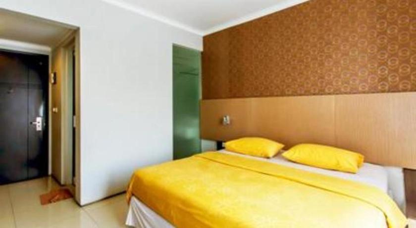 Andelir Hotel Bandung Exteriör bild